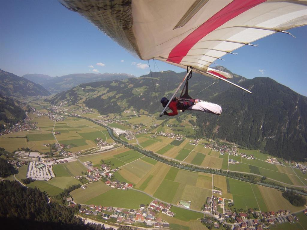 Landhaus Gredler Mayrhofen Exterior foto